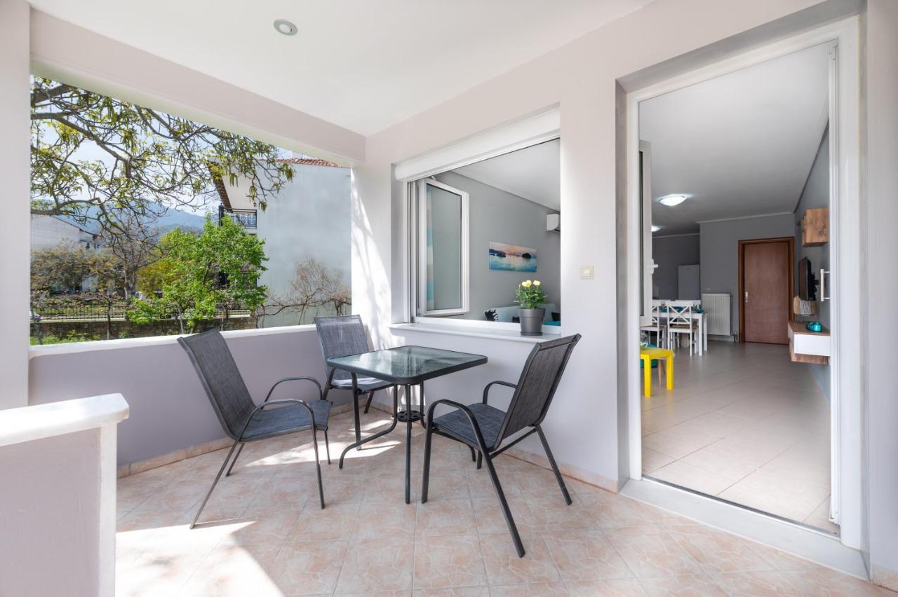 Di Emma Apartment Limenas  Luaran gambar
